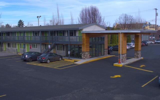 Banfield Motel