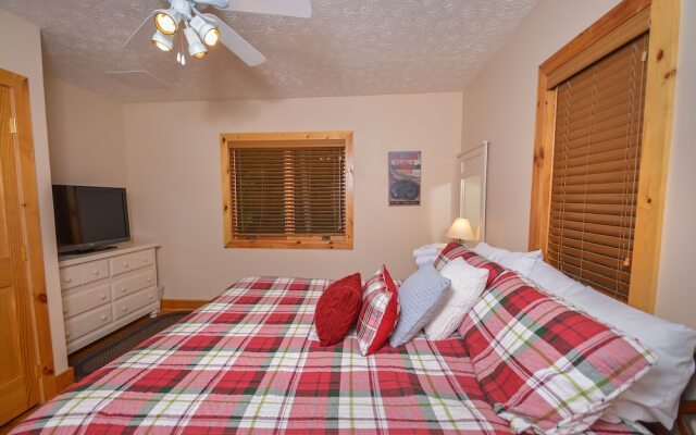 Hootenanny 5 Bedroom House