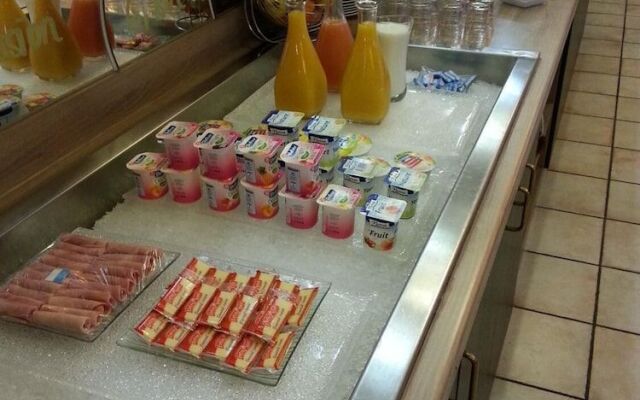 Contact Hôtel Fontenay-le-Comte