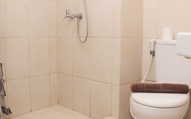 Modern Look And Comfy Studio Apartment At Springlake Summarecon