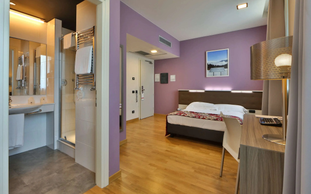 Best Western Falck Village Hotel