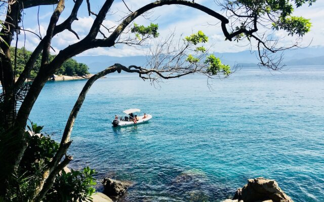 Pousada Sobre As Ondas