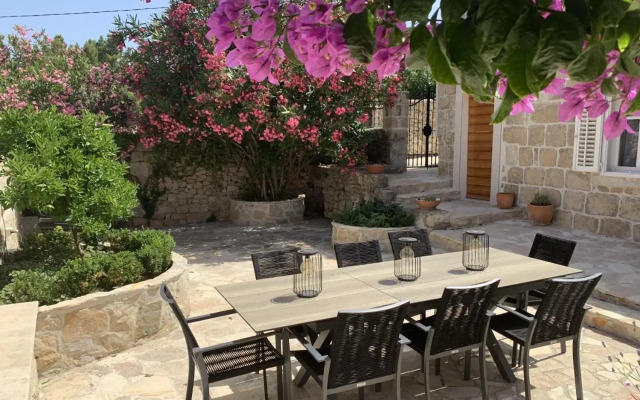 Villa By The Sea Near Dubrovnik