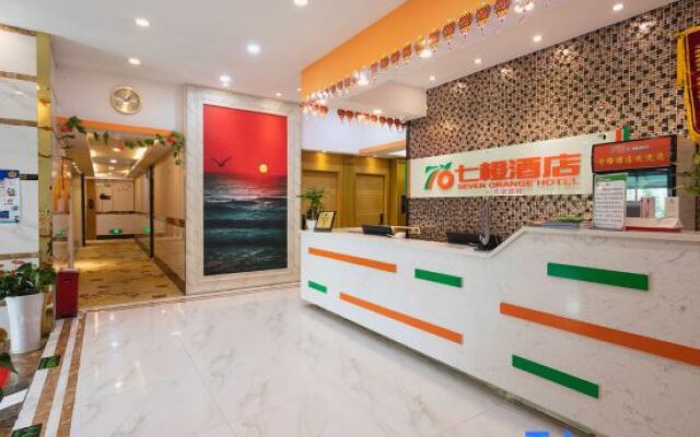 Seven Orange Hotel (Shenzhen North Station Minzhi)