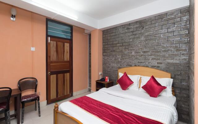 OYO 10831 Balaji Guest House