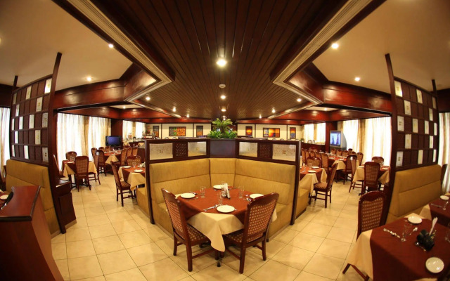 Rathna Residency