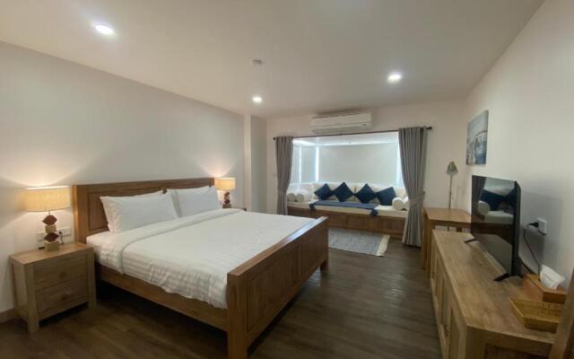 Nim-Mann Classy 616, Nimmanhemindra Rd, ChiangMai