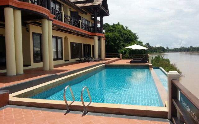 Pon Arena Hotel
