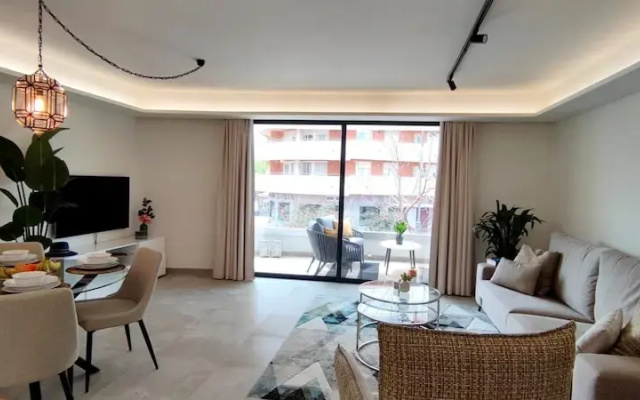 Inf1.1d Modern City Flat Near Beach & old Town