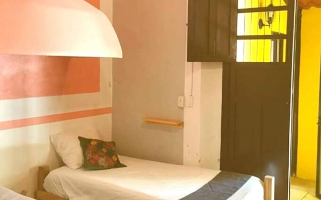 Hostal La 59