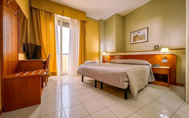 Remin Plaza Hotel