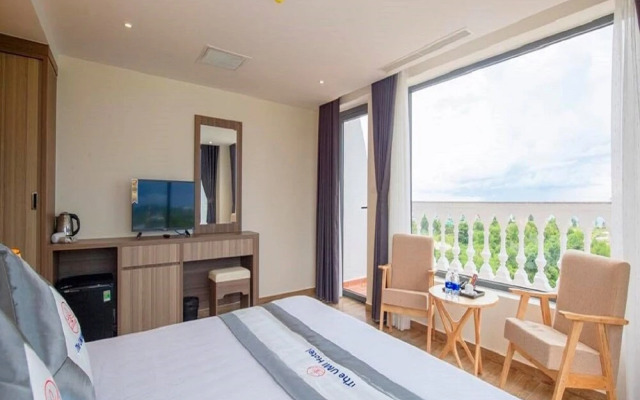 UM-PQ hotel Phú Quốc