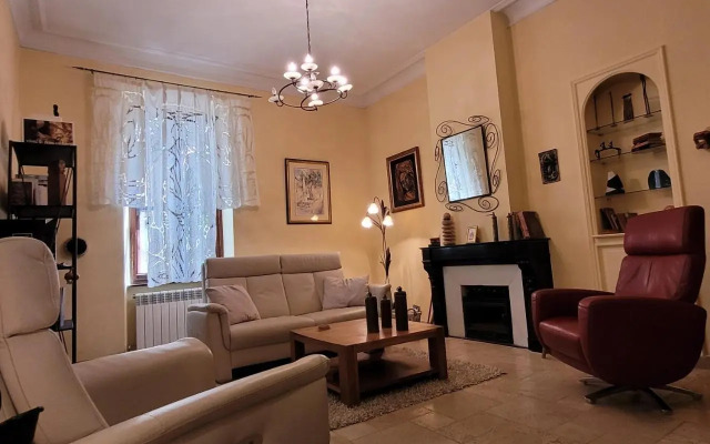 Demeure Vigneronne De Charme B&B