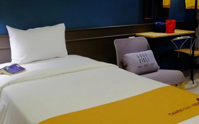 Tharapark View Hotel