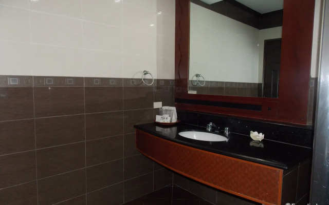 MO2 Westown Hotel Bacolod - Mandalagan