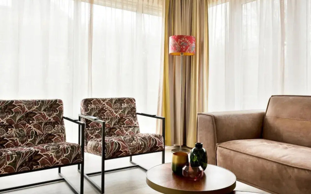 Bungalow Near De Alde Feanen With Spa