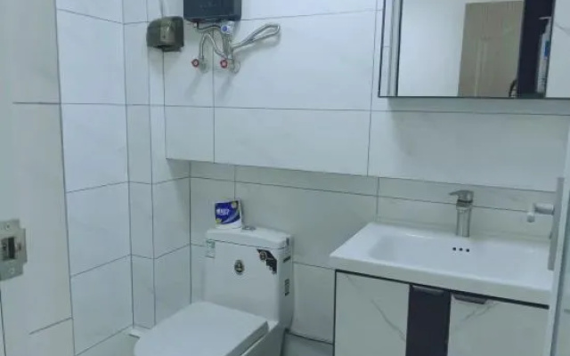 Shenzhen Duoya yi Hotel Apartment (Shenzhen Shuibei International Jewelry City Branch) – Bathroom – Shenzhen