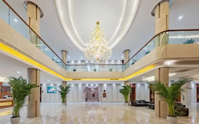 Shennong Hotel