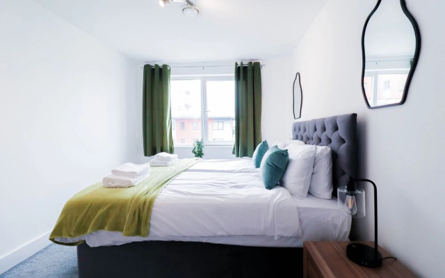 Stunning Riverside Apartment