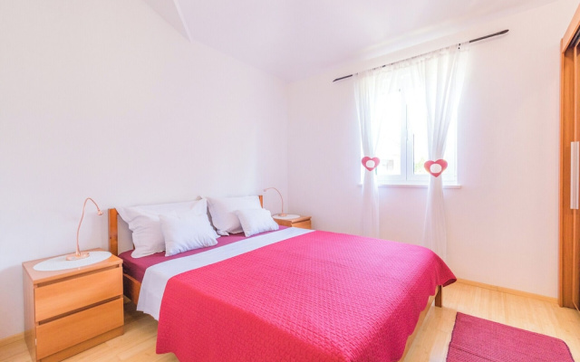 Apartments Seric