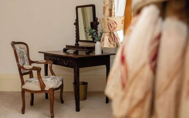 Watermouth Castle, Clock Tower Apartment