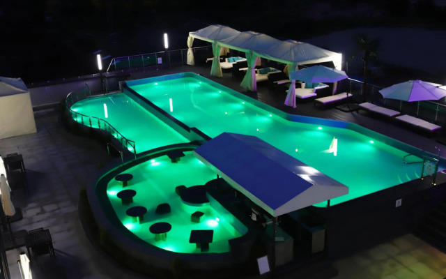 WesternLife Hotel