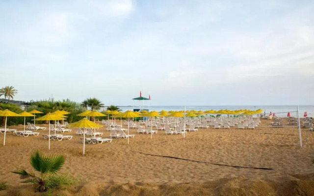 Miarosa İncekum Beach Hotel