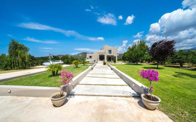 Villa Florentina ✩ Private Pool ✩ BBQ ✩ 7 Guests