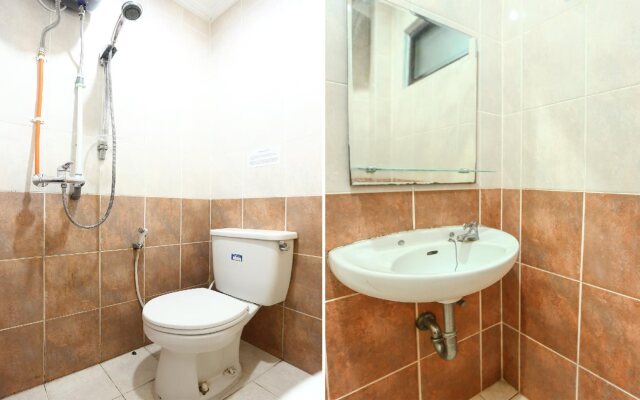 OYO 118 Dorothea Residence