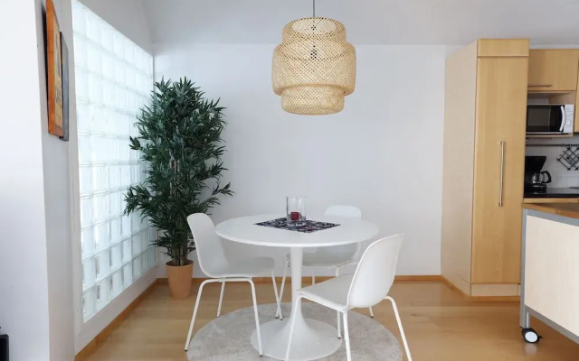 2ndhomes Premium Apt w Sauna & Balcony
