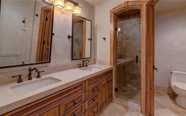 Telluride Resort Lodging