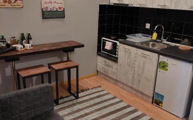 Closer "Egnatia Apartment 3"