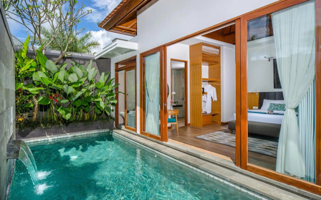 S18 Bali Villas