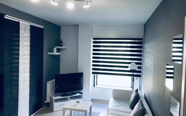 lucushouse II