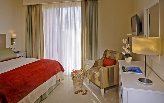 The Residences at Victoria	