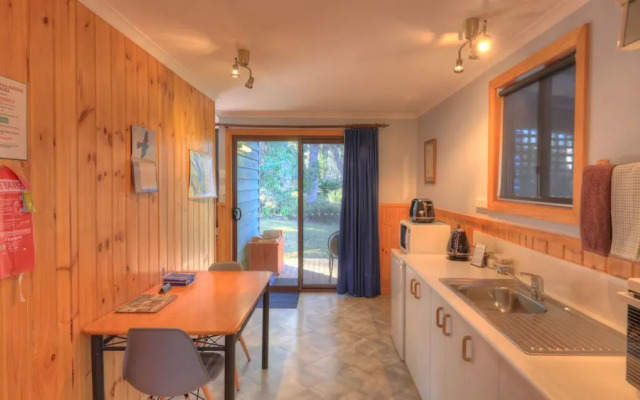 Derwent Bridge Chalets & Studios