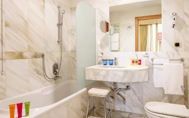 UNA HOTELS Empire Roma