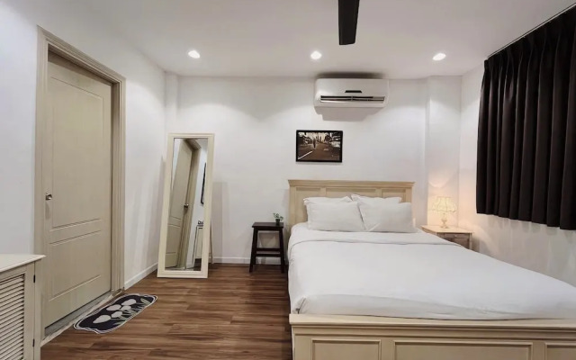 The L'anmien Saigon District 3