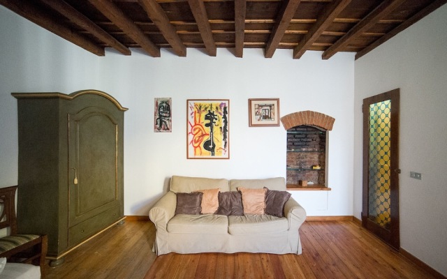 HbHall - Navigli 2 Apartment