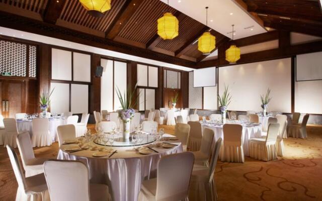 New Century Resort Shiqifang