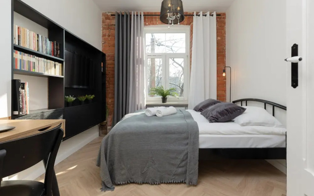 Warsaw Pruszków Apartment by Renters