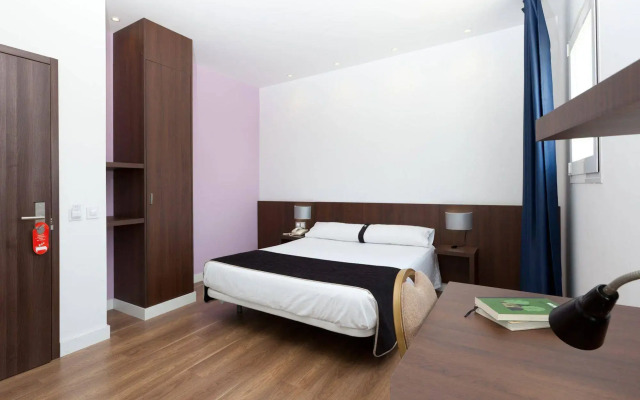 Hotel Olympia Universidades