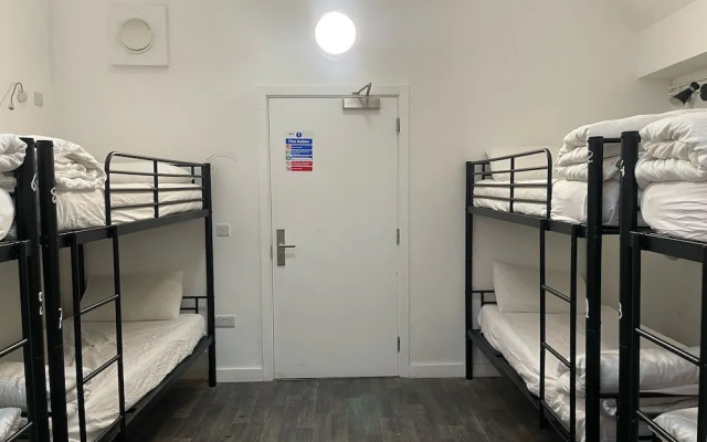 Rahman Hostel - Manchester