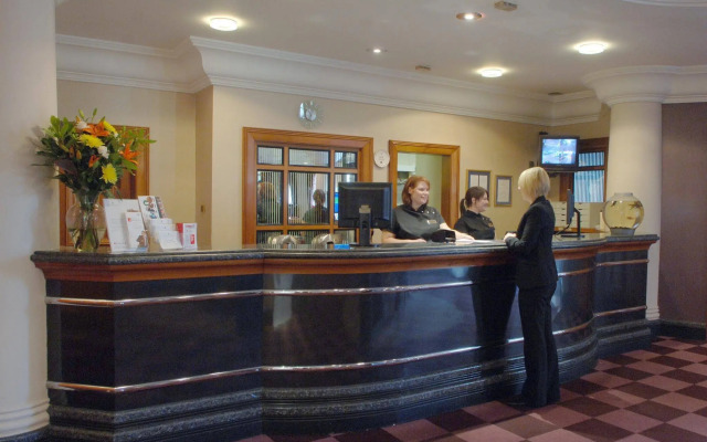Mercure Dartford Brands Hatch Hotel & Spa