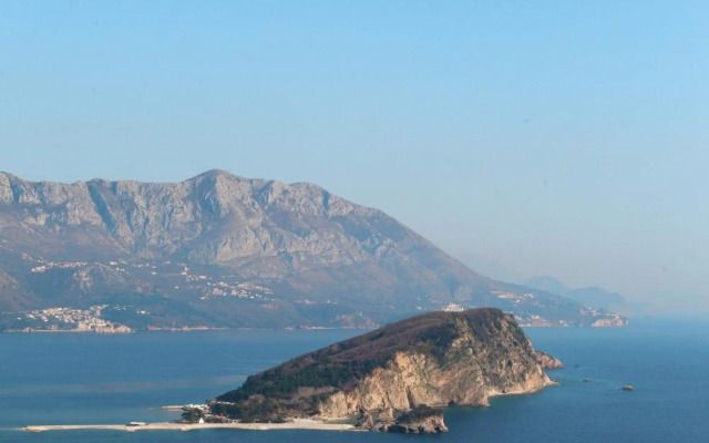 Altezza 14 Premium Tophill best view and pool