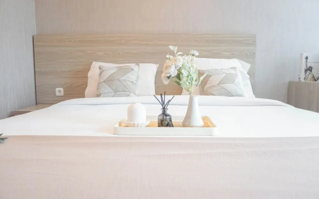 Cozy and Minimalist Studio Room at Ciputra World 2 Apartment – Guest Rooms – Jakarta