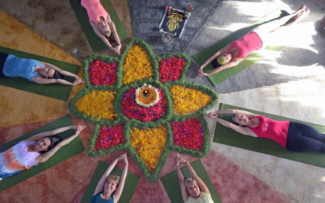 Omunity Bali