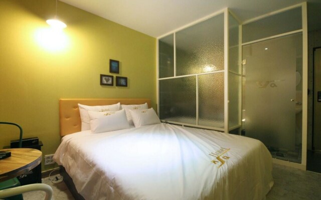 Yeosu Hakdong JA Self Check-in Motel