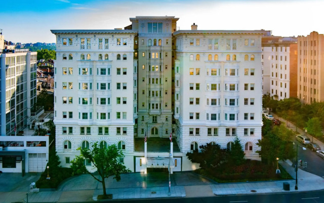 The Churchill Hotel near Embassy Row