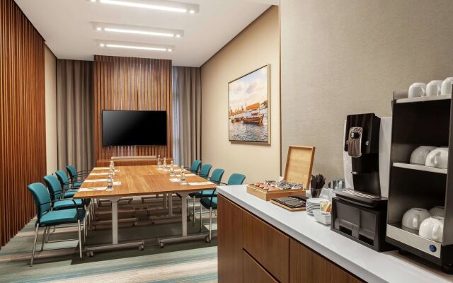 DoubleTree by Hilton Dubai Al Jadaf Hotel